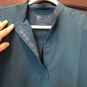 Figs scrubs top Rafaela